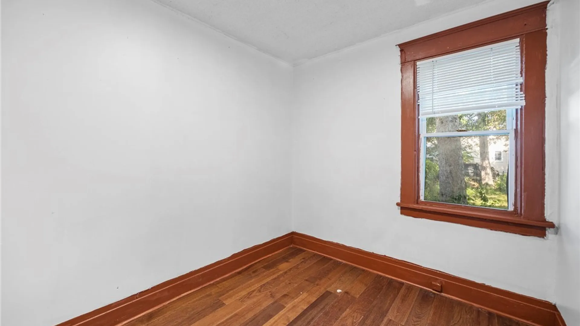 Property at 15 Cambridge Avenue, Buffalo, NY 14215 17
