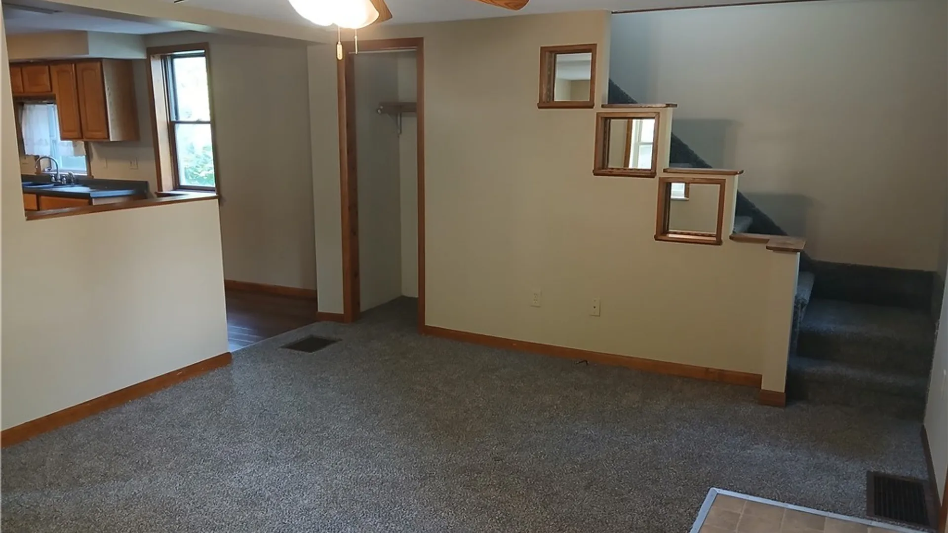 Property at 6 W 6th Street, Fulton, NY 13069 4