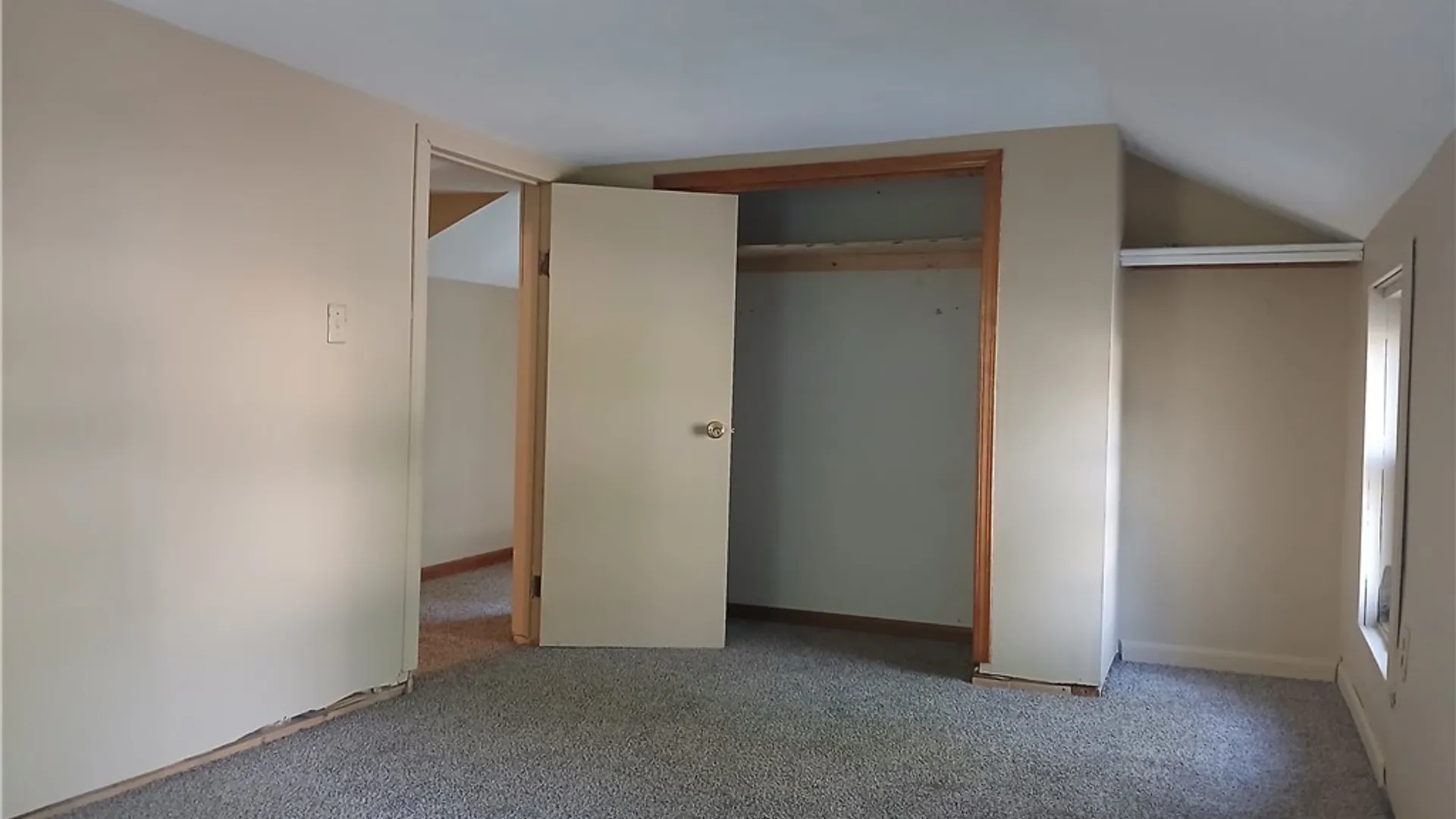 Property at 6 W 6th Street, Fulton, NY 13069 14