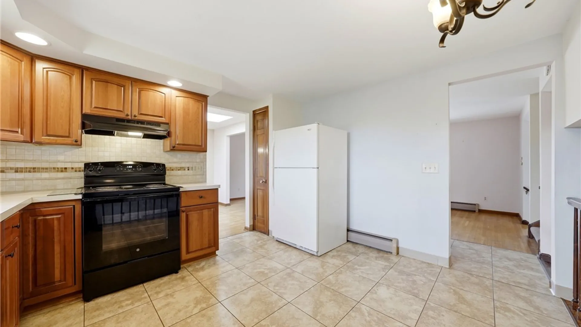 Property at 82 Impala Parkway, Lancaster, NY 14086 12