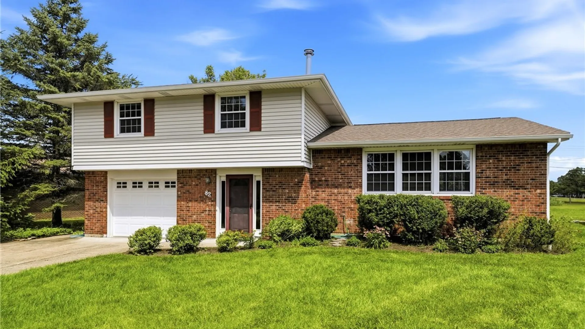 Property at 82 Impala Parkway, Lancaster, NY 14086 48