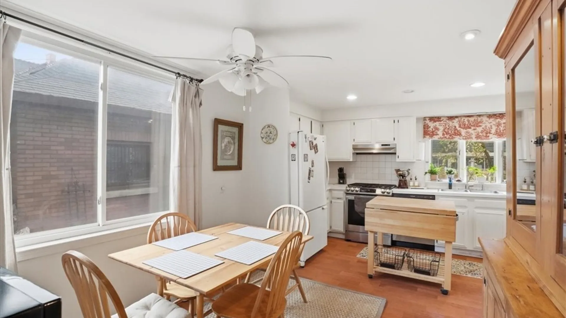 Property at 18 Florence Avenue, Buffalo, NY 14214 14