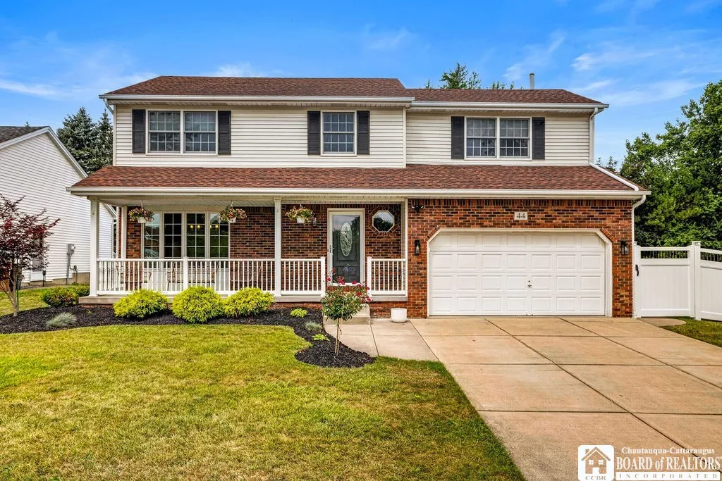Property at 44 Wedgewood Drive, Cheektowaga, NY 14227