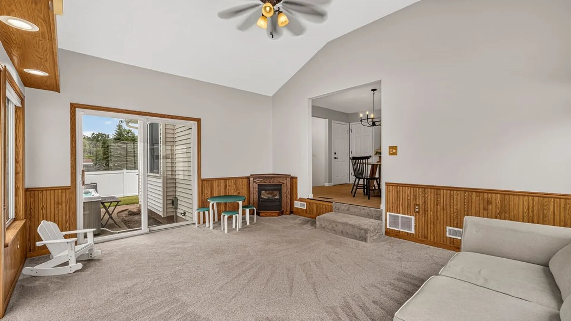 Property at 44 Wedgewood Drive, Cheektowaga, NY 14227 12