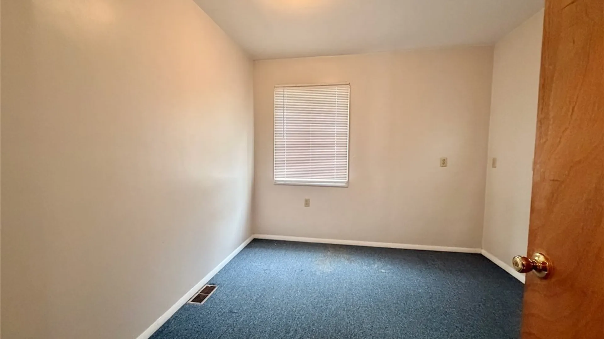 Property at 12 Porter Street, Oswego, NY 13126 8