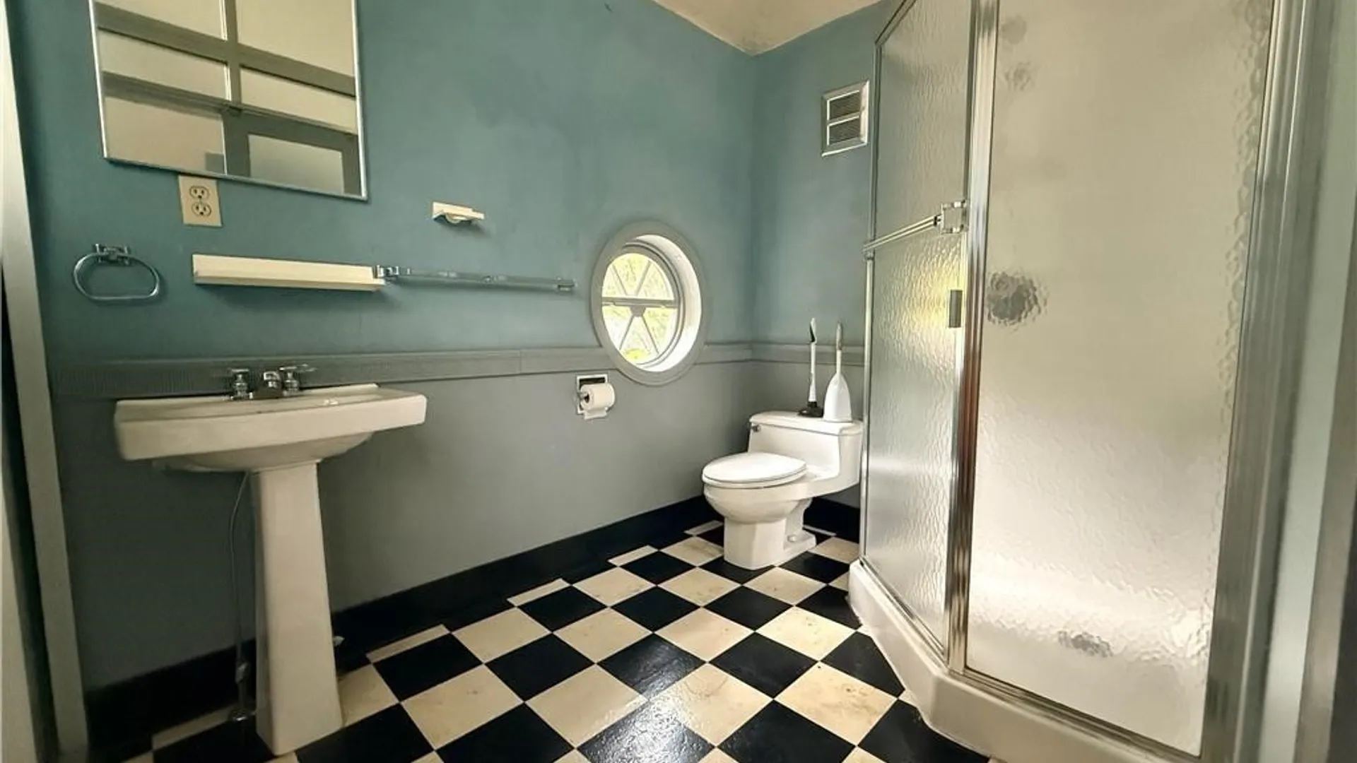 Property at 7 Reynolds Avenue, Cortland, NY 13045 35