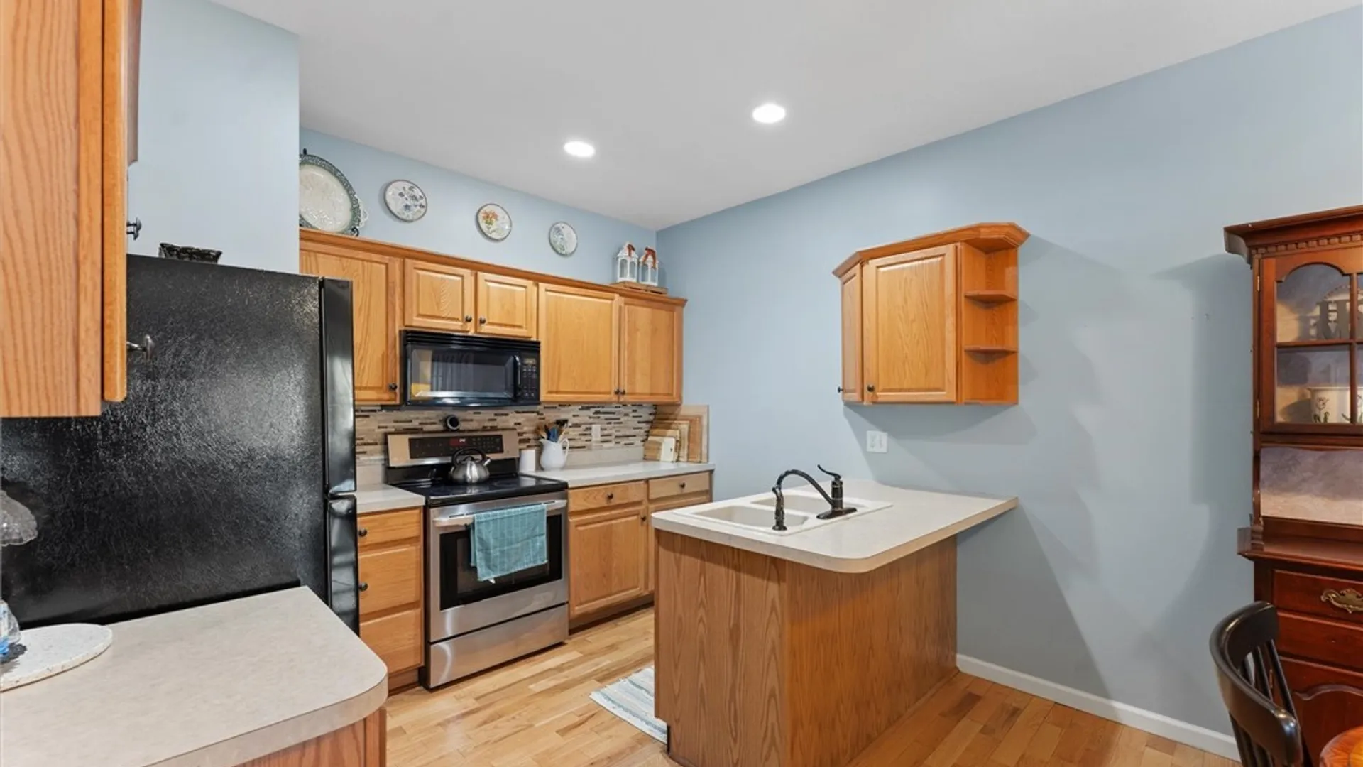 Property at 4020 Long Branch Road, Salina, NY 13090 9
