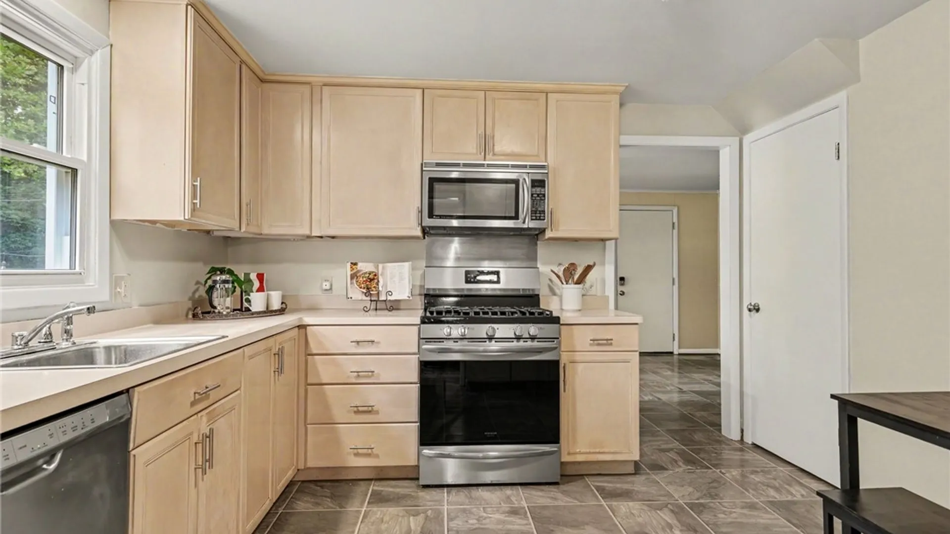 Property at 55 Crandon, Brighton, NY 14618 16
