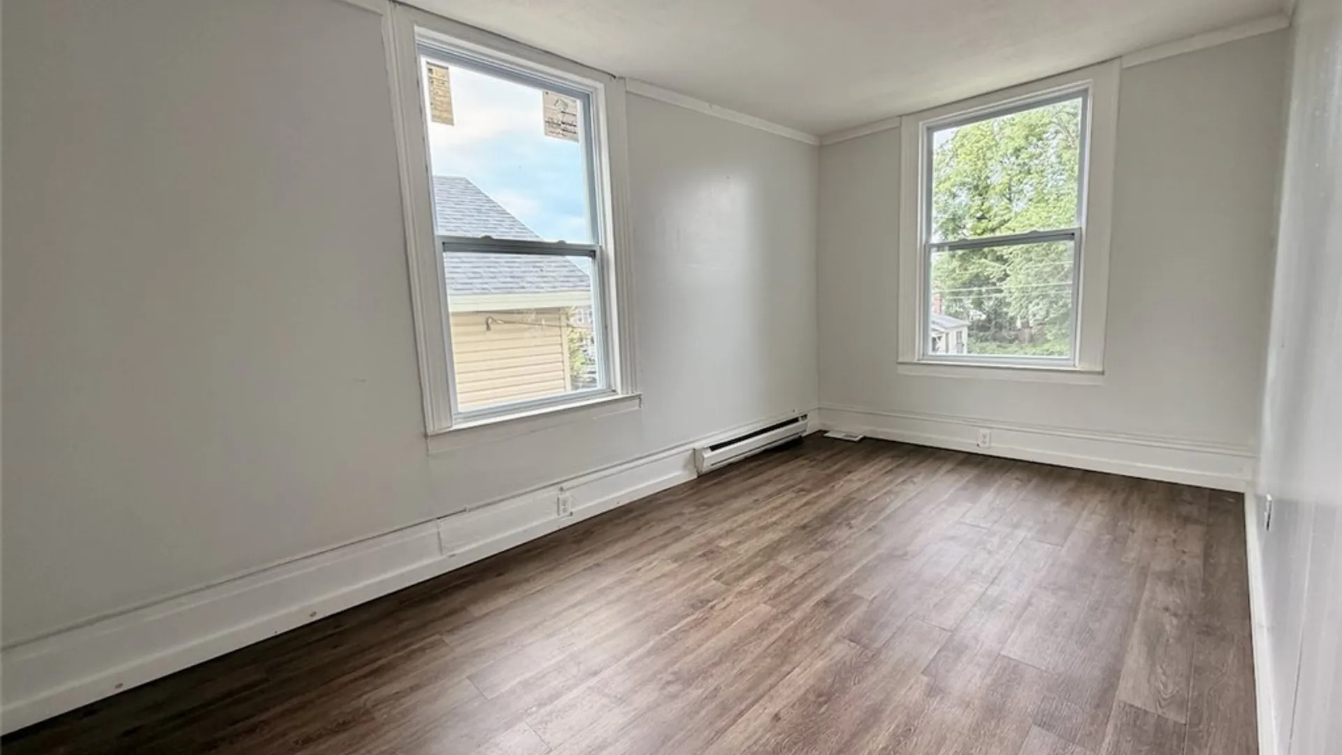 Property at 7 W 9th Street, Oswego, NY 13126 14
