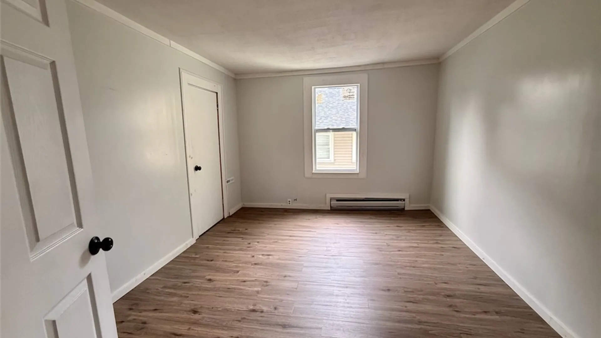 Property at 7 W 9th Street, Oswego, NY 13126 15