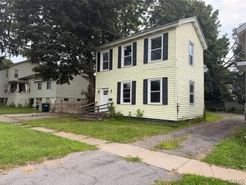 Property at 7 W 9th Street, Oswego, NY 13126