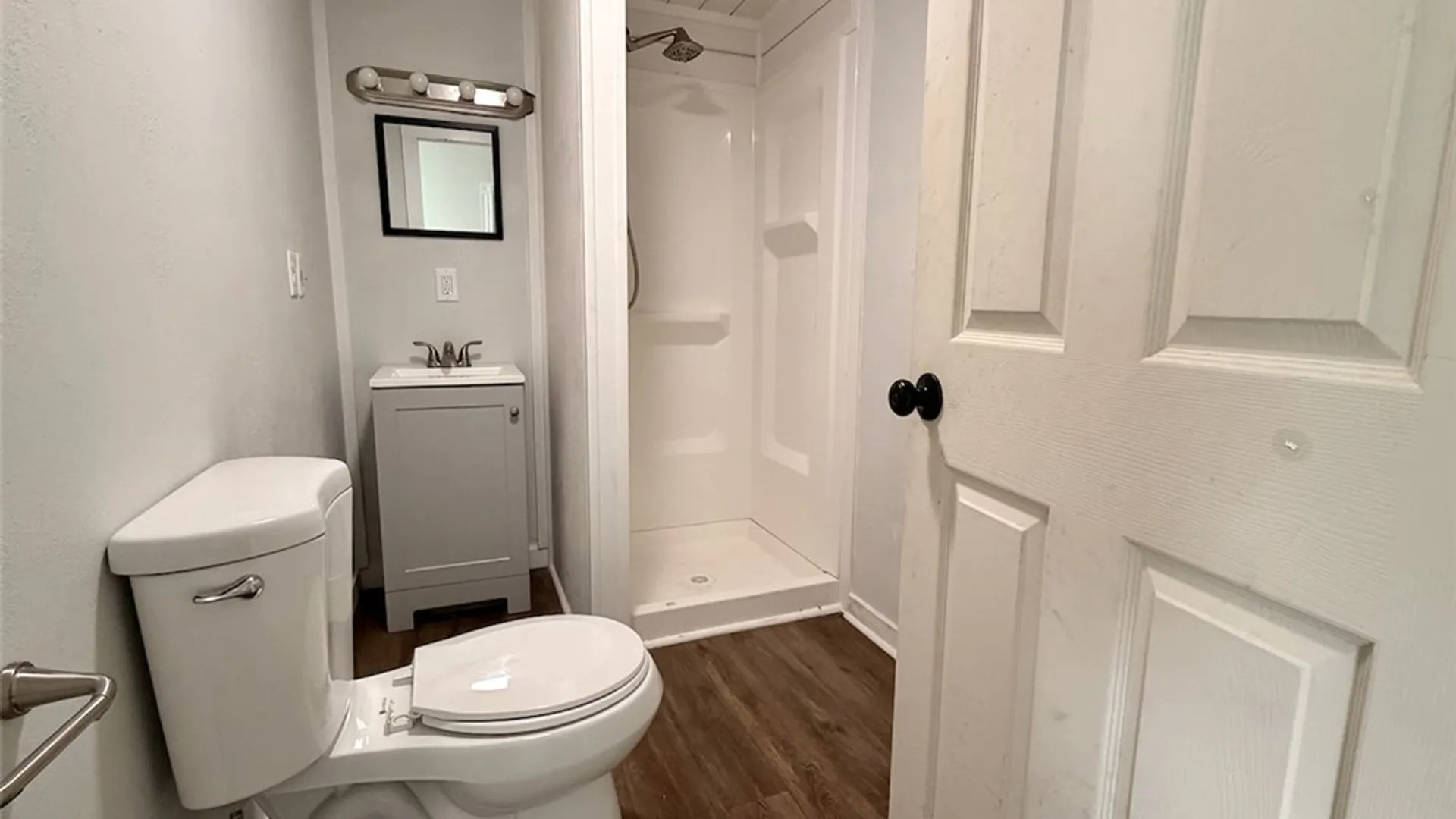 Property at 7 W 9th Street, Oswego, NY 13126 9