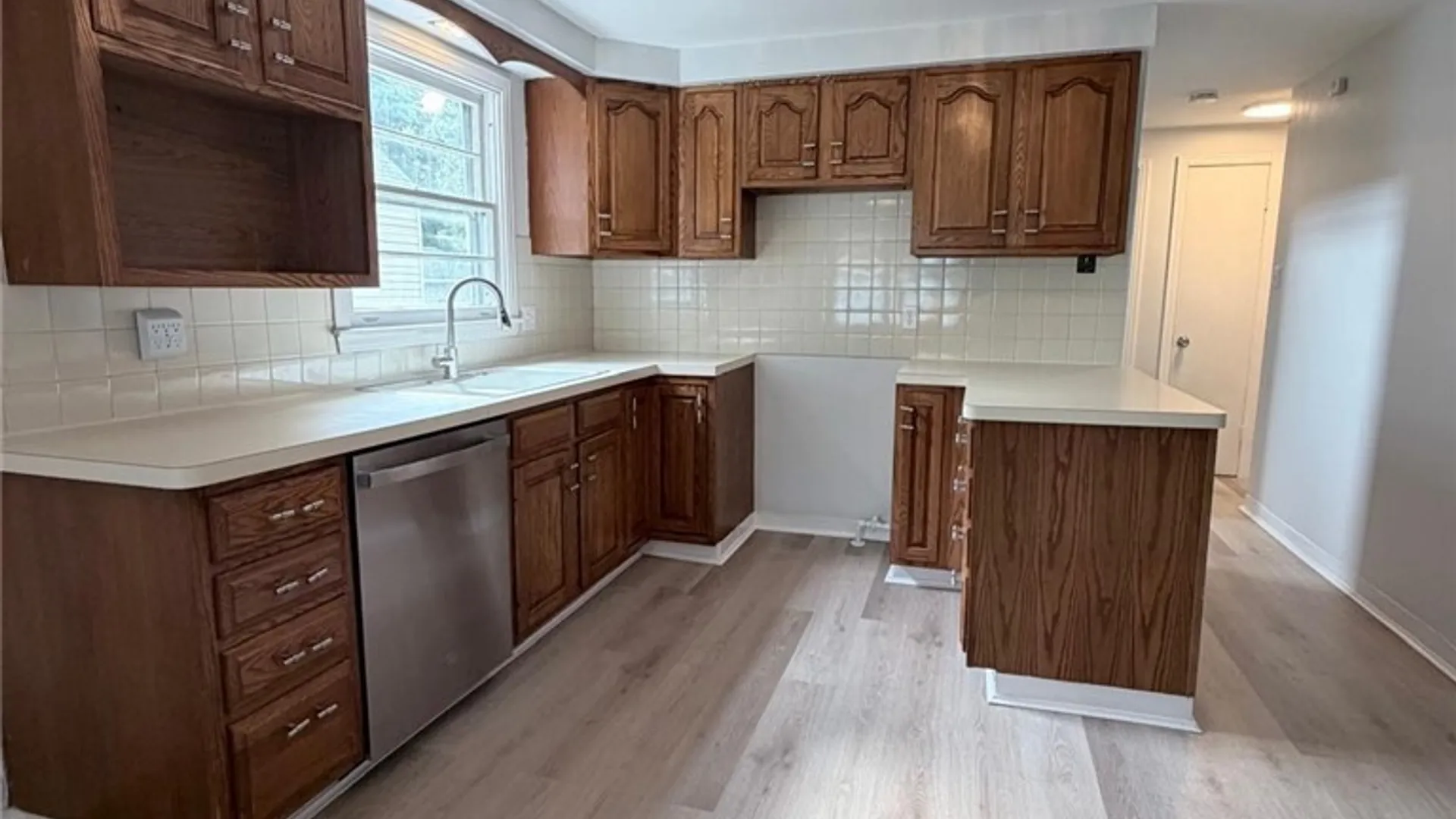 Property at 124 Kamper Avenue, Buffalo, NY 14210 10