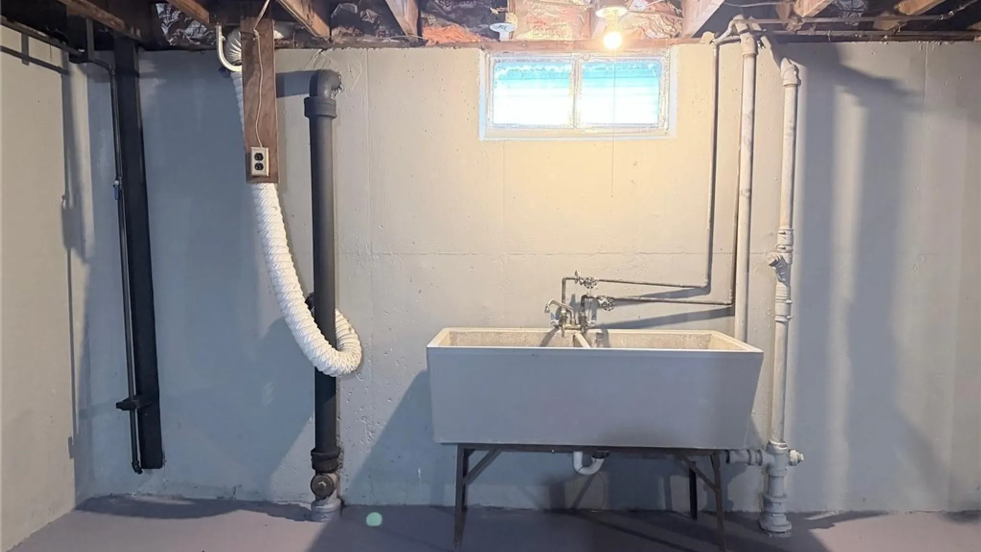 Property at 124 Kamper Avenue, Buffalo, NY 14210 38