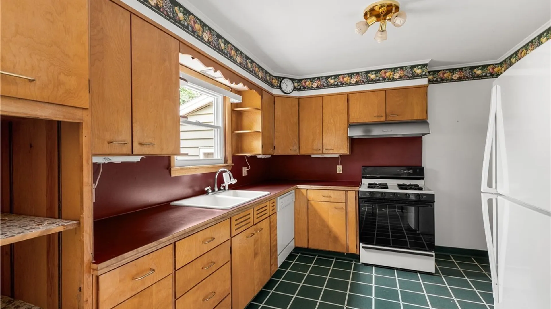 Property at 367 Broadway Avenue, Watertown City, NY 13601 23