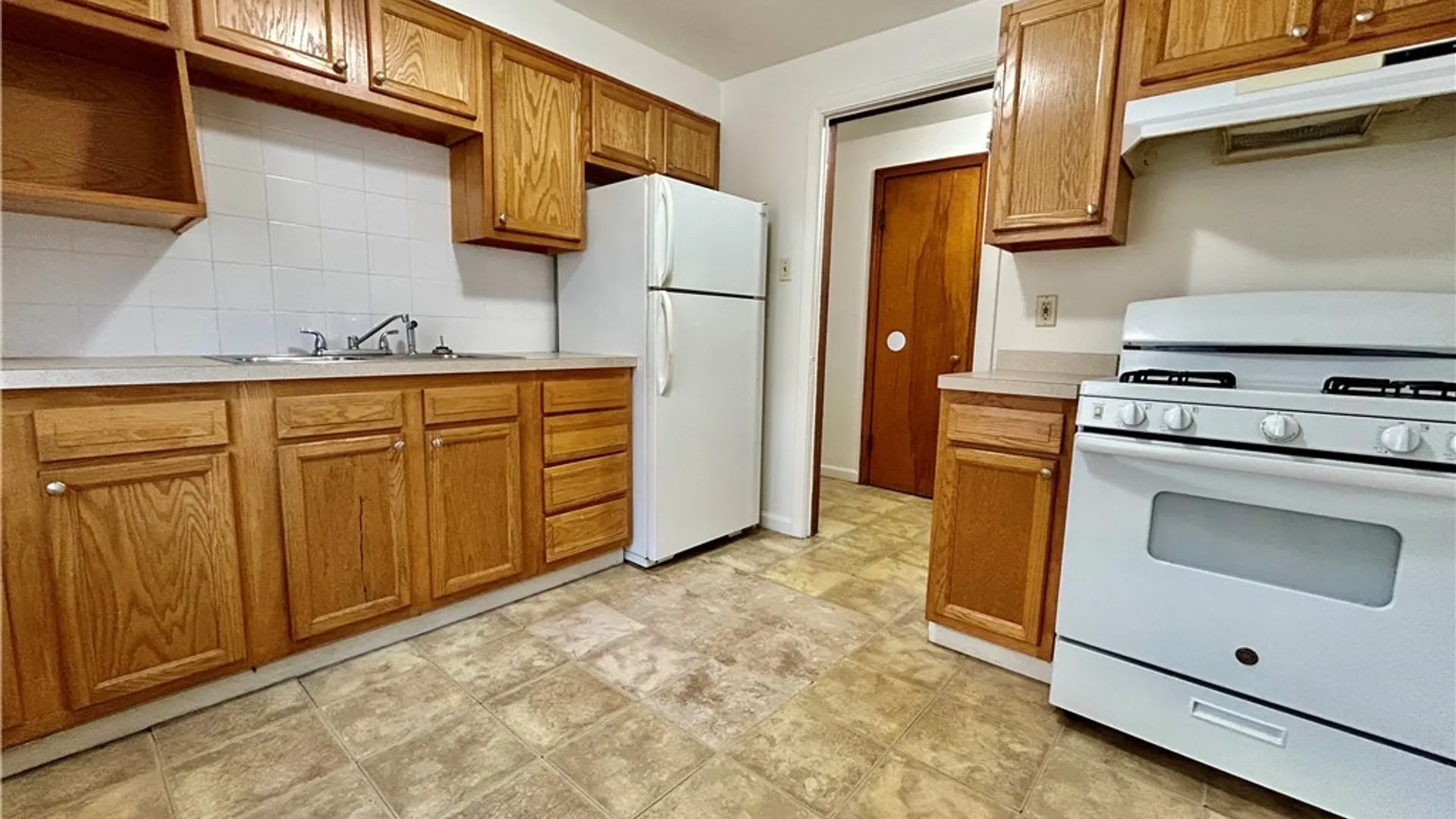 Property at 52 Mckinley Parkway, Buffalo, NY 14220 5