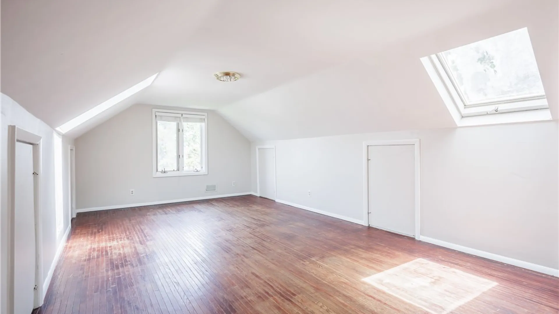 Property at 26 Clearview Avenue, Parma, NY 14468 32