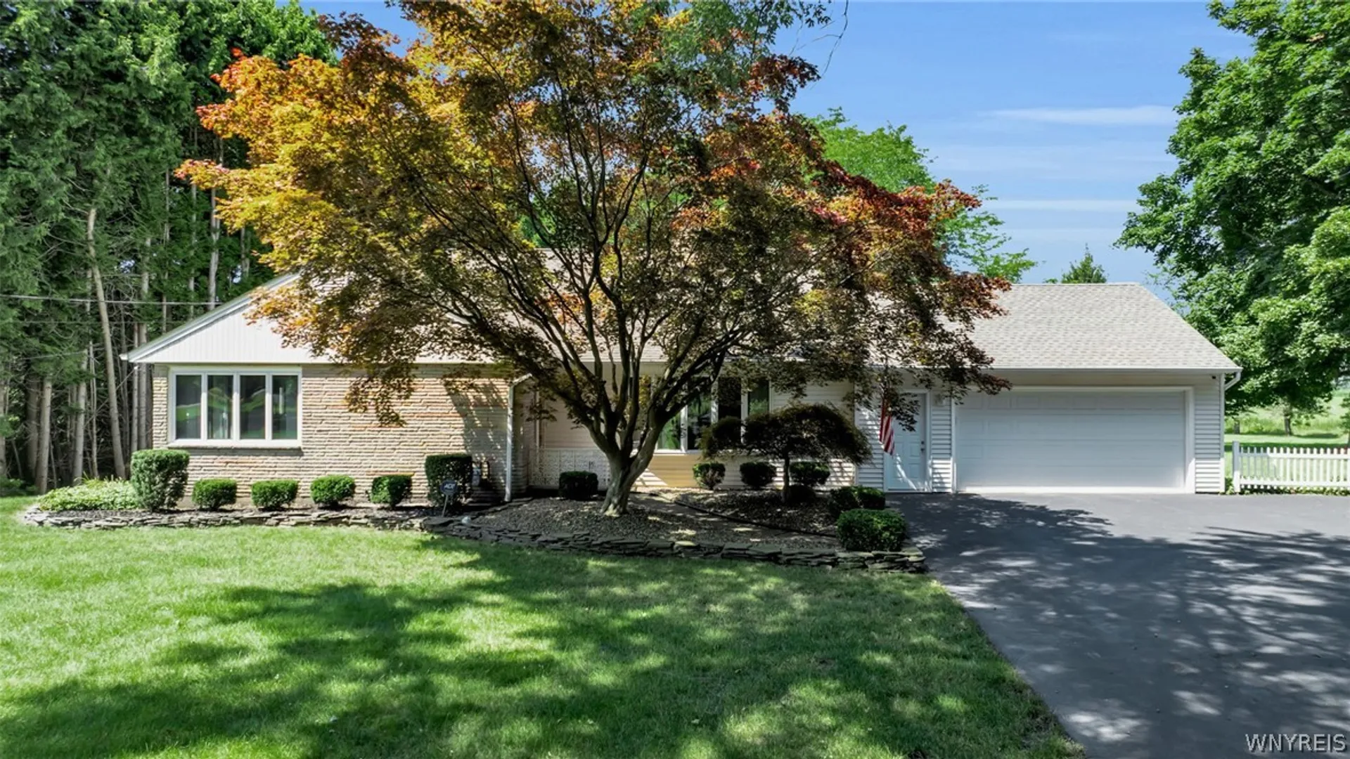 Property at 2717 New Road, Wilson, NY 14131 5
