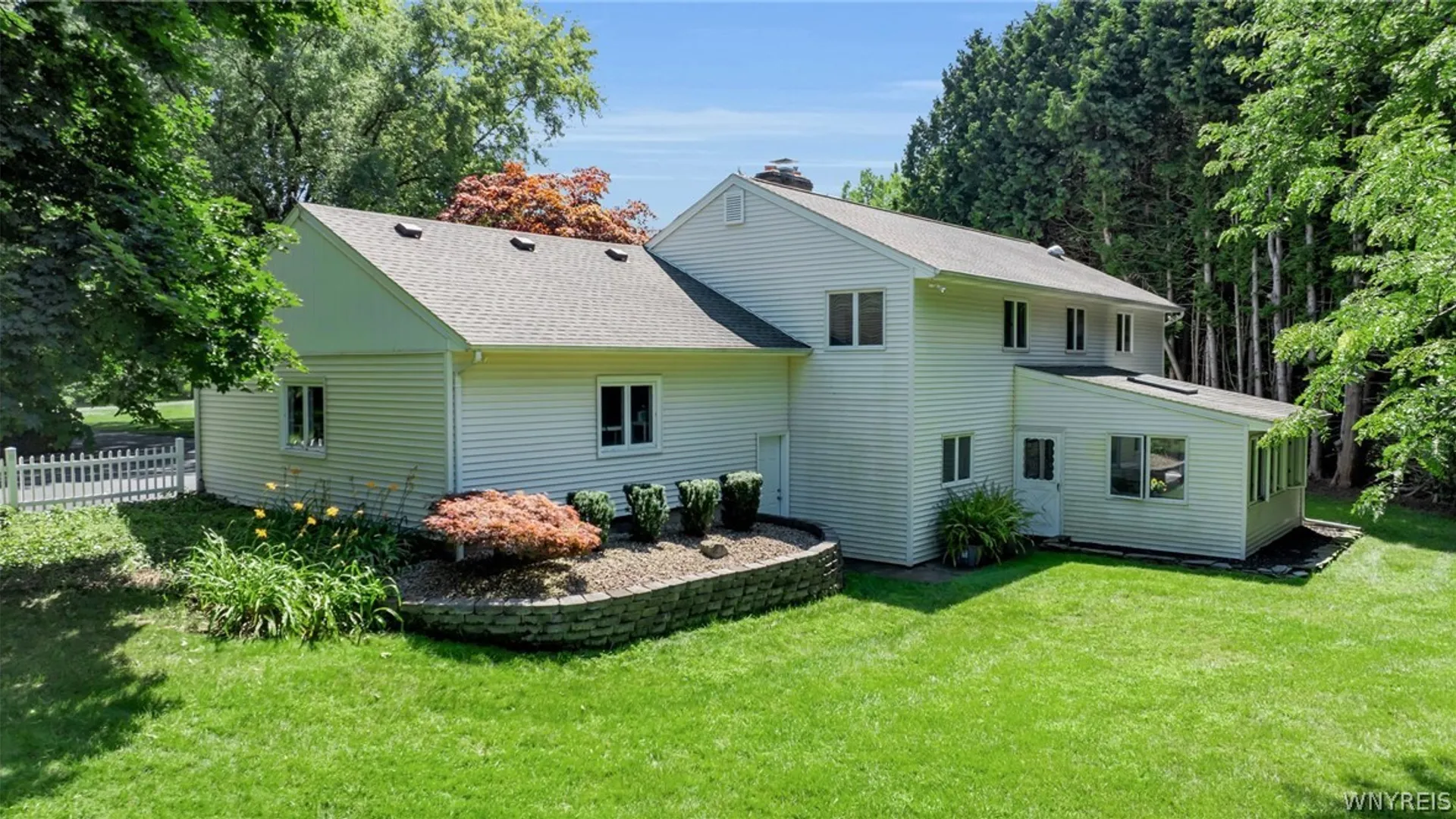 Property at 2717 New Road, Wilson, NY 14131 8