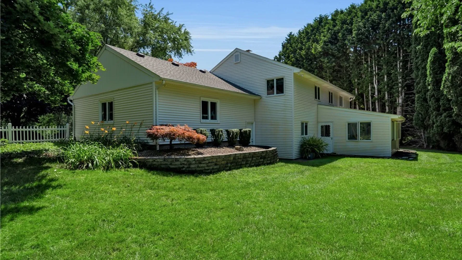 Property at 2717 New Road, Wilson, NY 14131 41