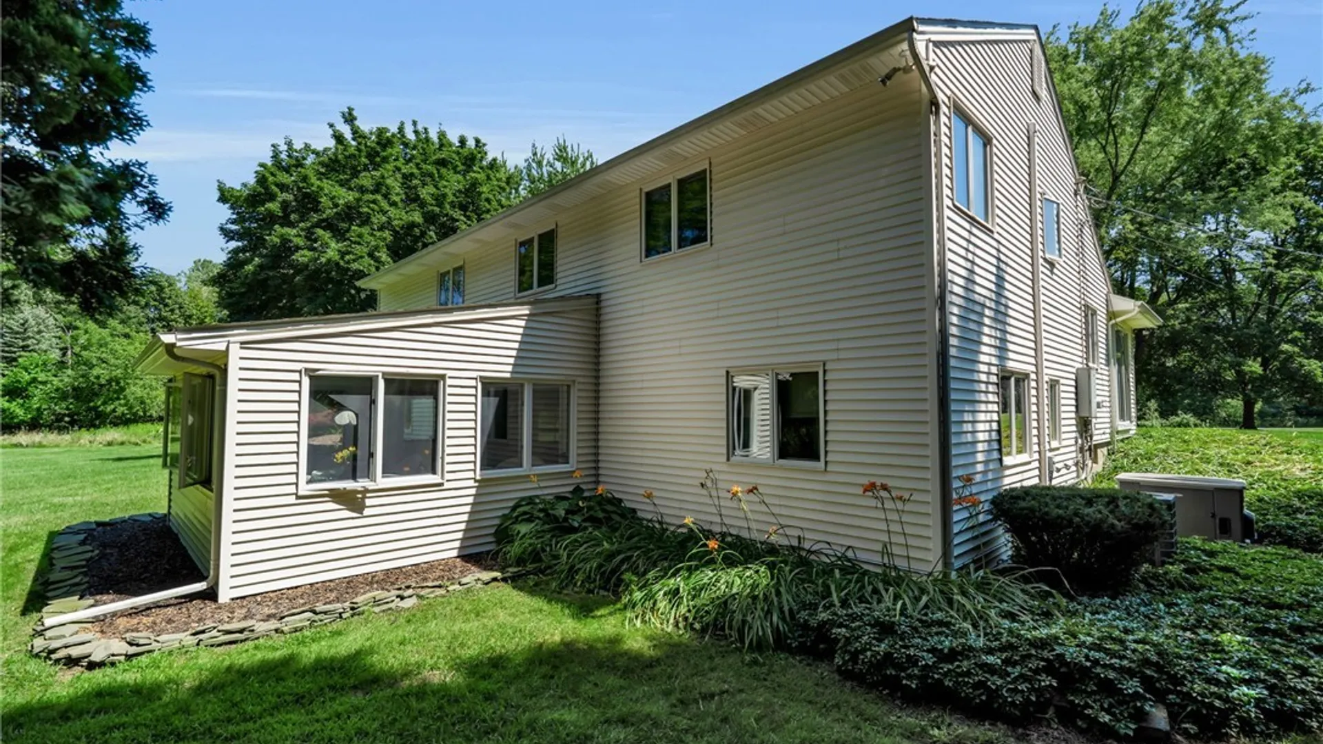 Property at 2717 New Road, Wilson, NY 14131 42