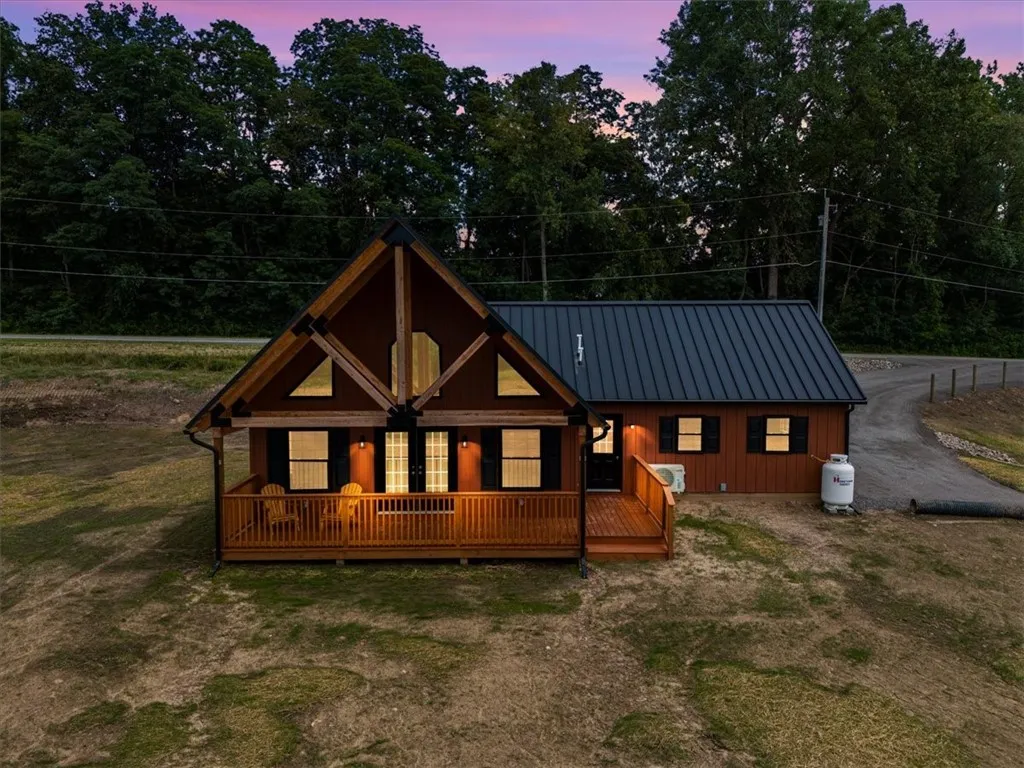 Property at 6035 Russell Road, Williamson, NY 14589