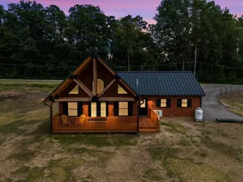 Property at 6035 Russell Road, Williamson, NY 14589