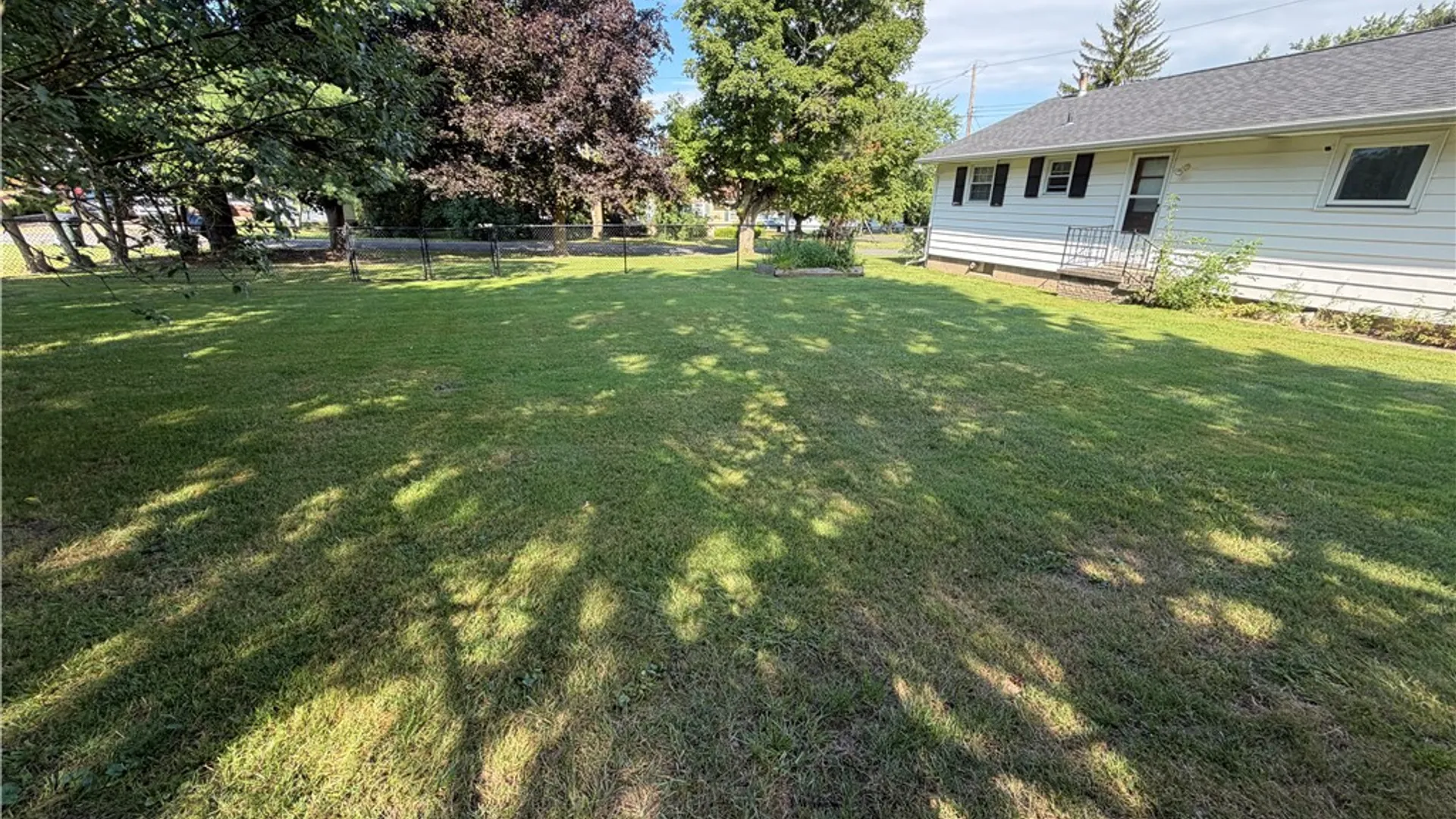 Property at 24 Center Street, Auburn, NY 13021 26