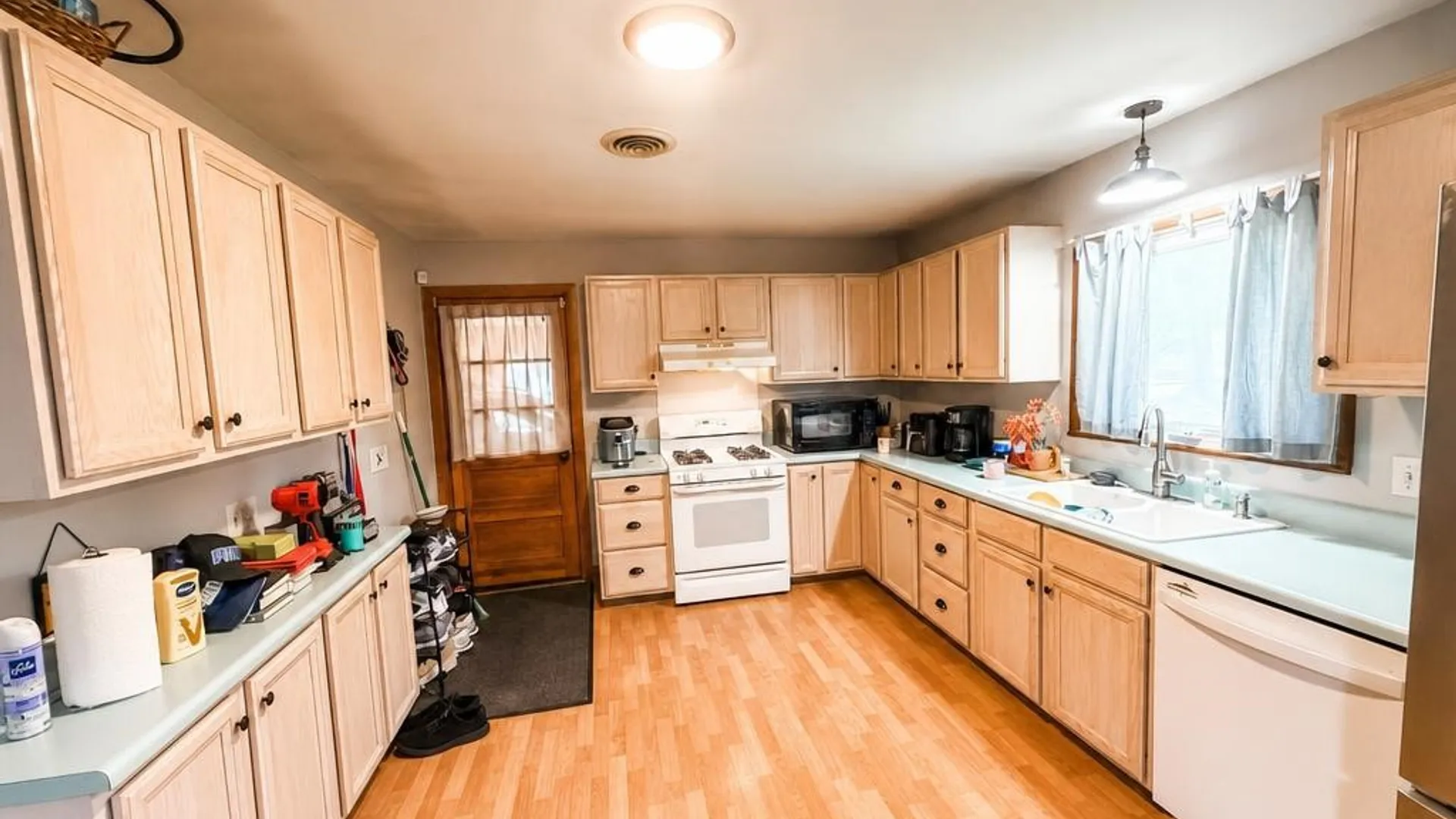 Property at 24 Center Street, Auburn, NY 13021 10