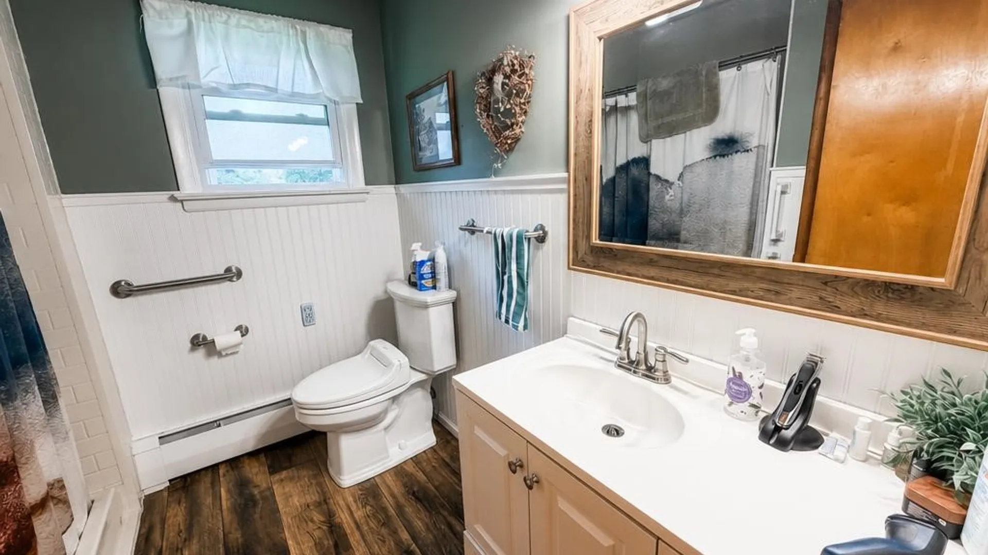 Property at 24 Center Street, Auburn, NY 13021 17