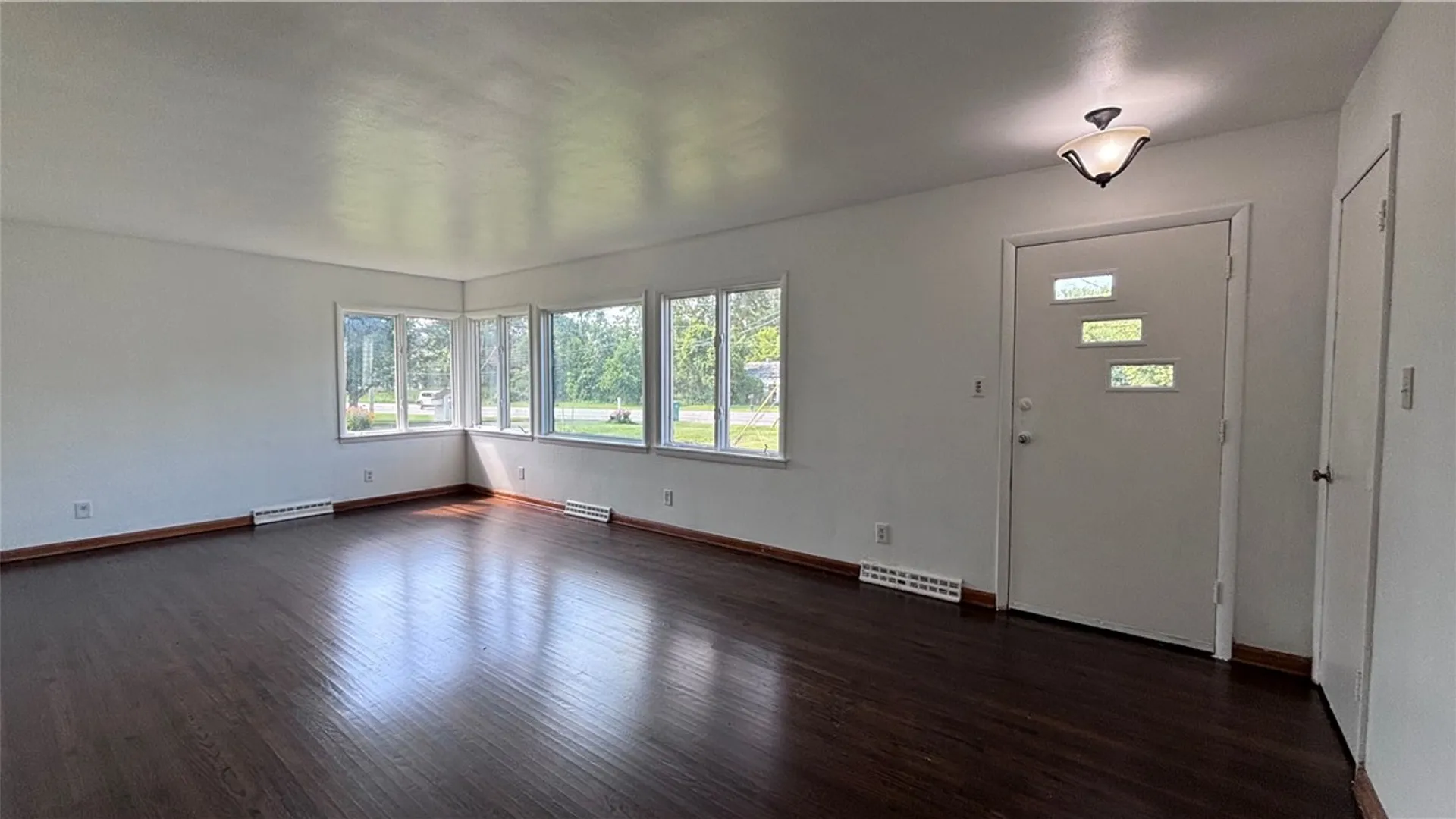 Property at 3926 Pearl Street Road, Batavia, NY 14020 6