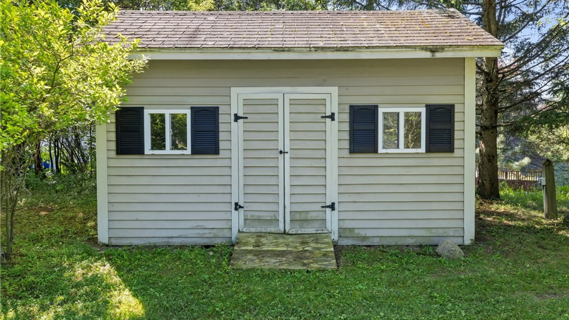 Property at 102 Smoke Rise Drive, Camillus, NY 13031 43