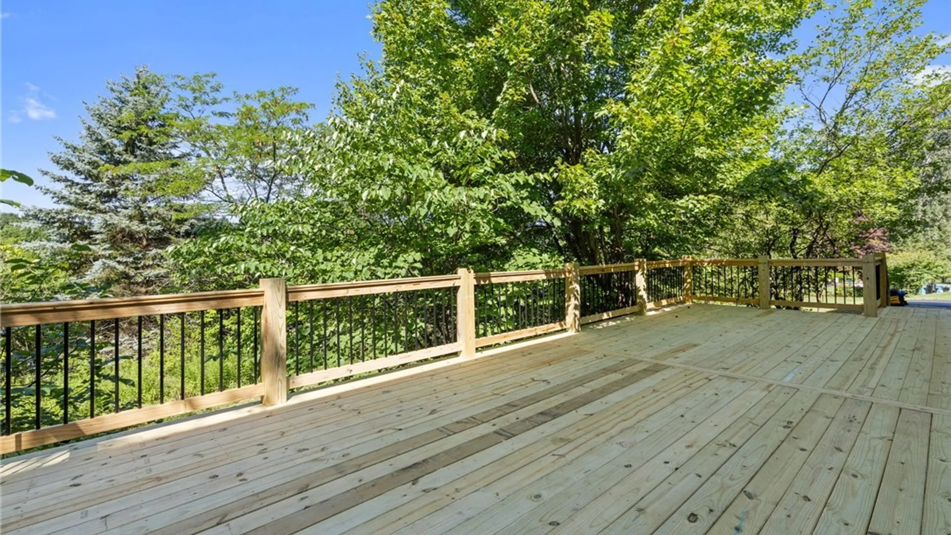 Property at 102 Smoke Rise Drive, Camillus, NY 13031 36
