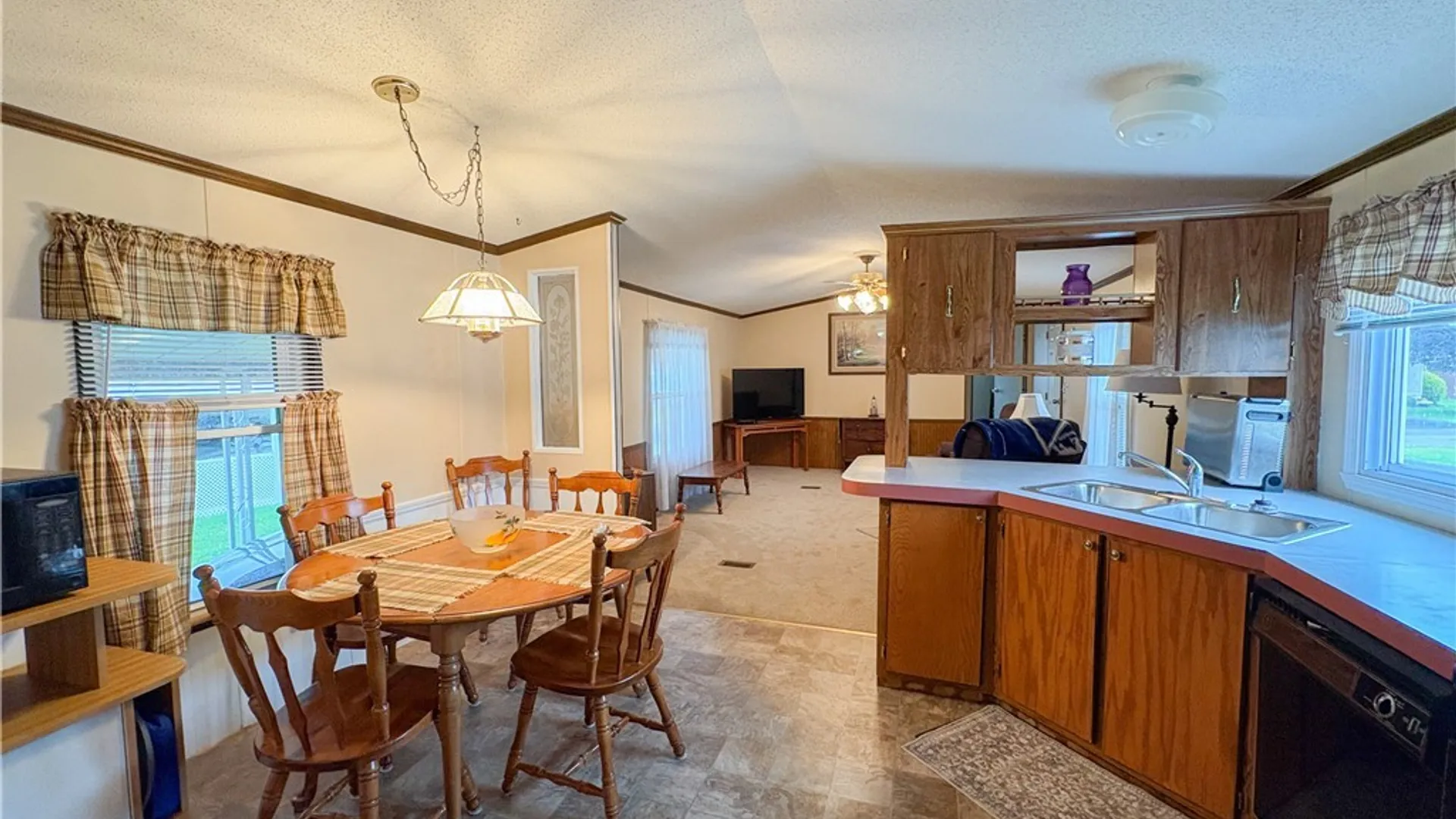 Property at 5066 Clinton, Batavia, NY 14020 9
