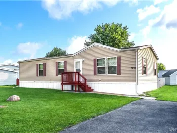 Property at 1262 Ridgewood Drive, Lockport Town, NY 14094