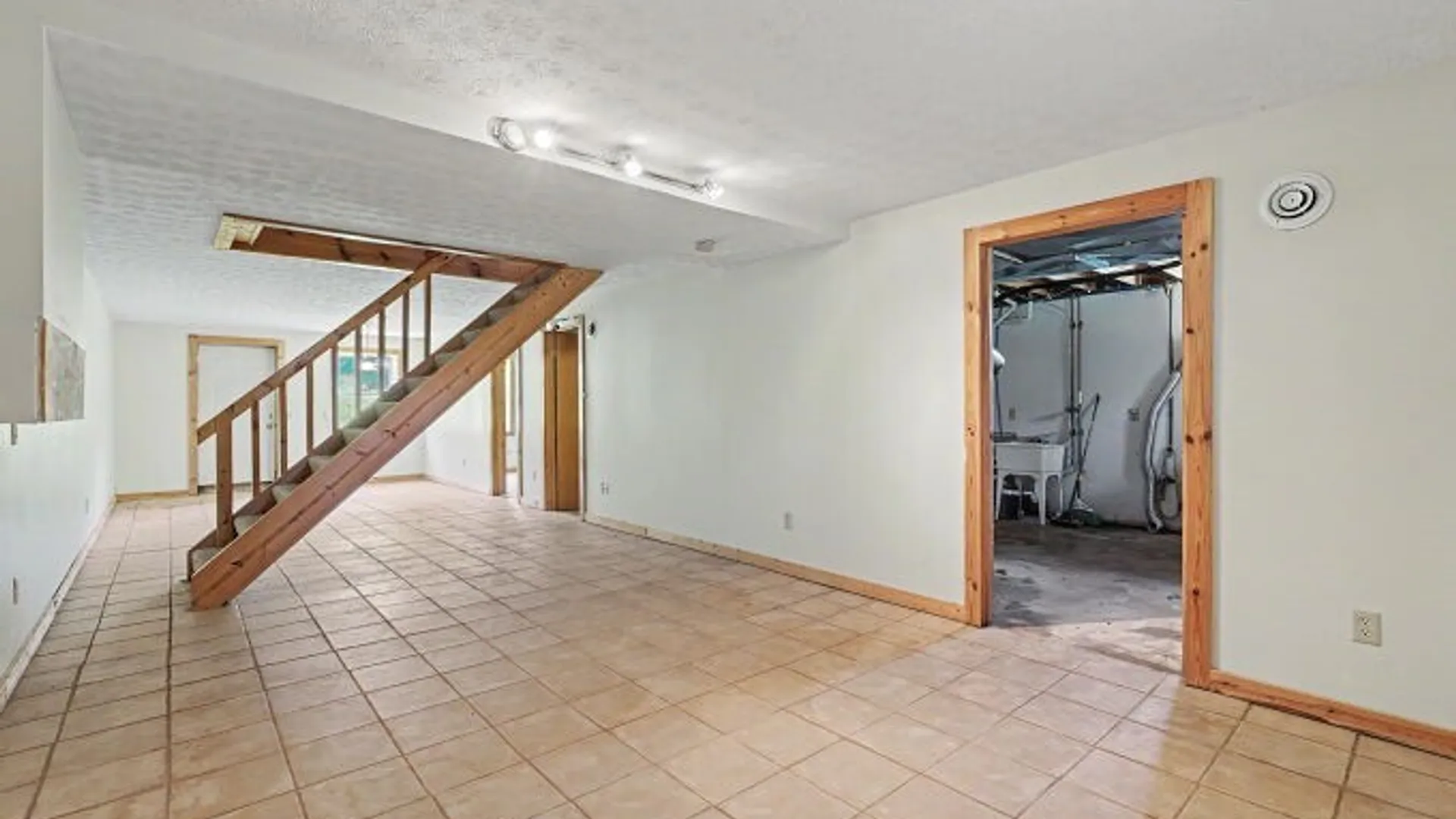 Property at 4375 Holley Byron Road, Clarendon, NY 14470 33
