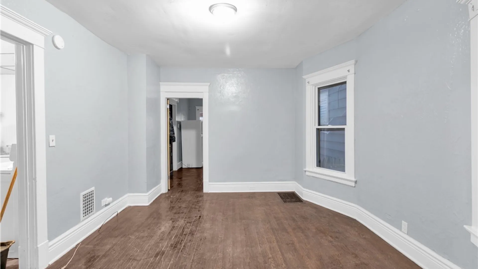Property at 132 Royal Avenue, Buffalo, NY 14207 22