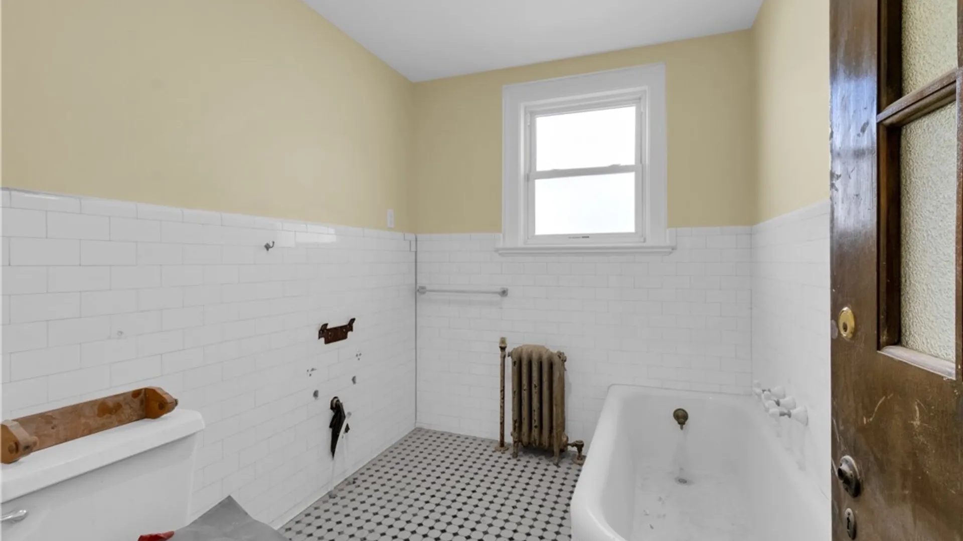 Property at 228 Brinkman Avenue, Buffalo, NY 14211 20