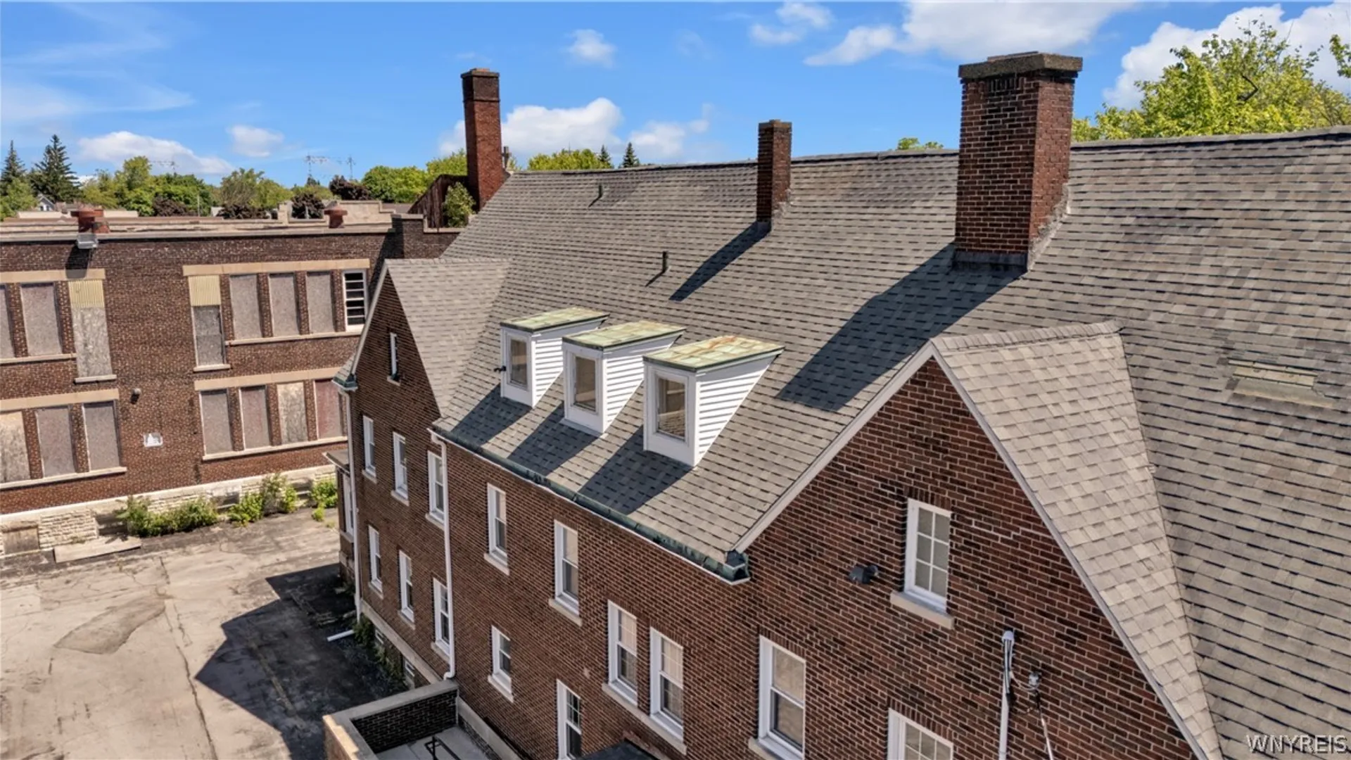 Property at 228 Brinkman Avenue, Buffalo, NY 14211 5