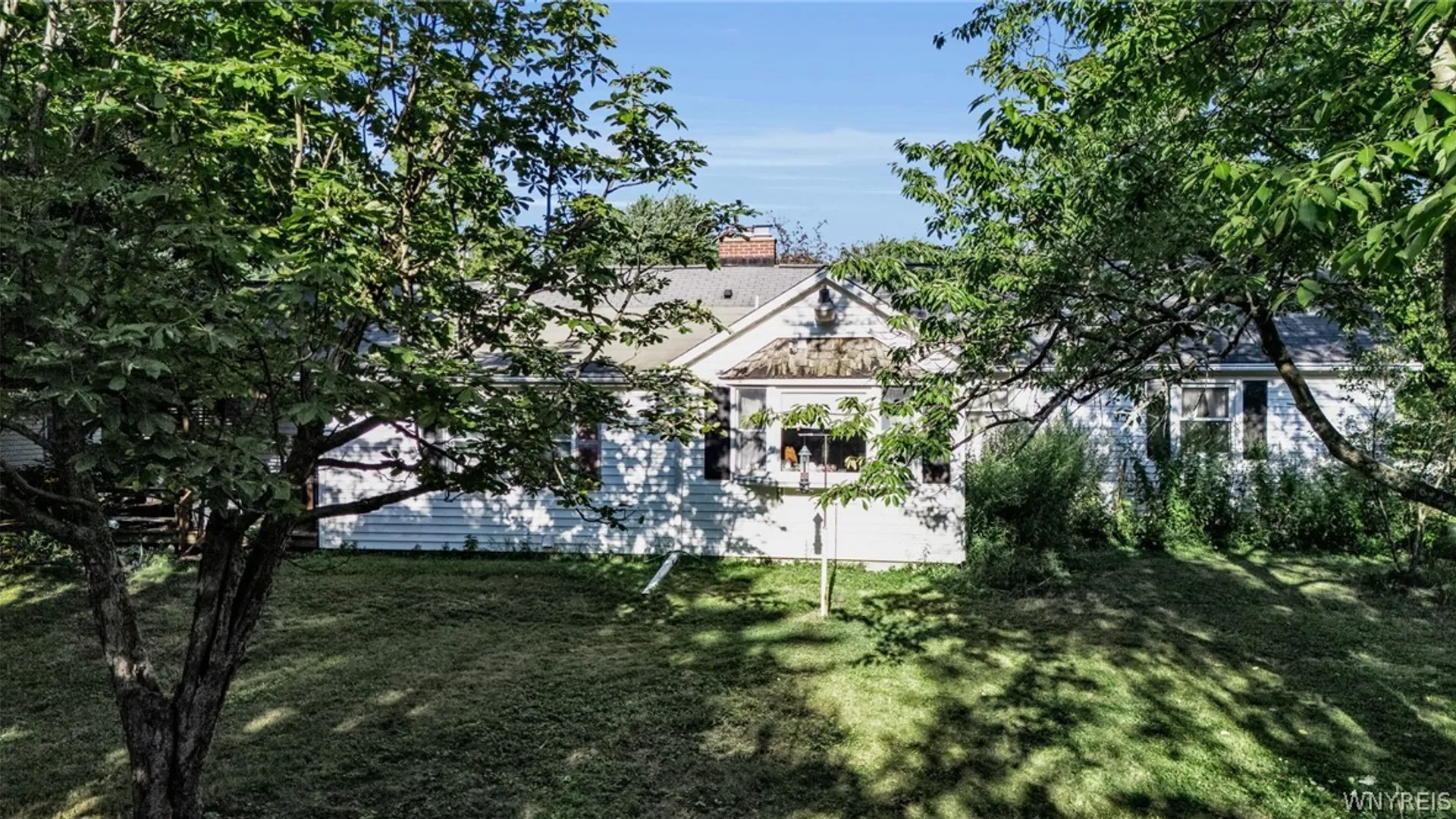 Property at 16 South Lane, Orchard Park, NY 14127 41