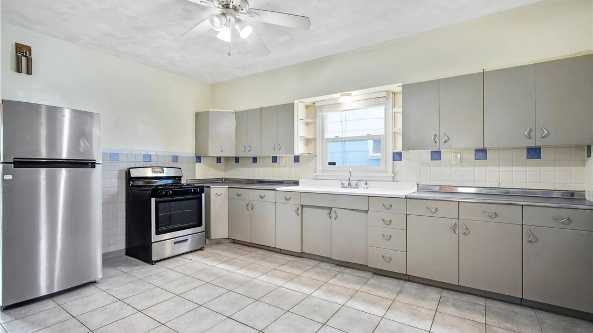 Property at 1784 William Street, Buffalo, NY 14206 13