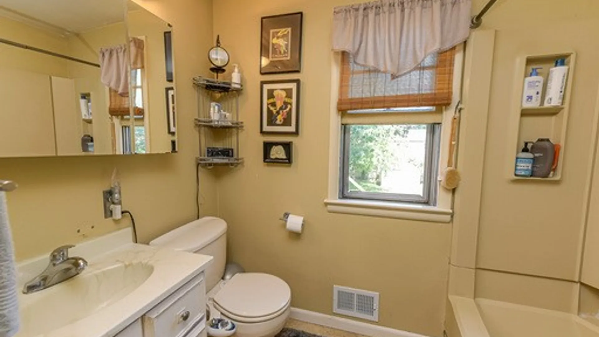 Property at 212 Laura Drive, Greece, NY 14626 23