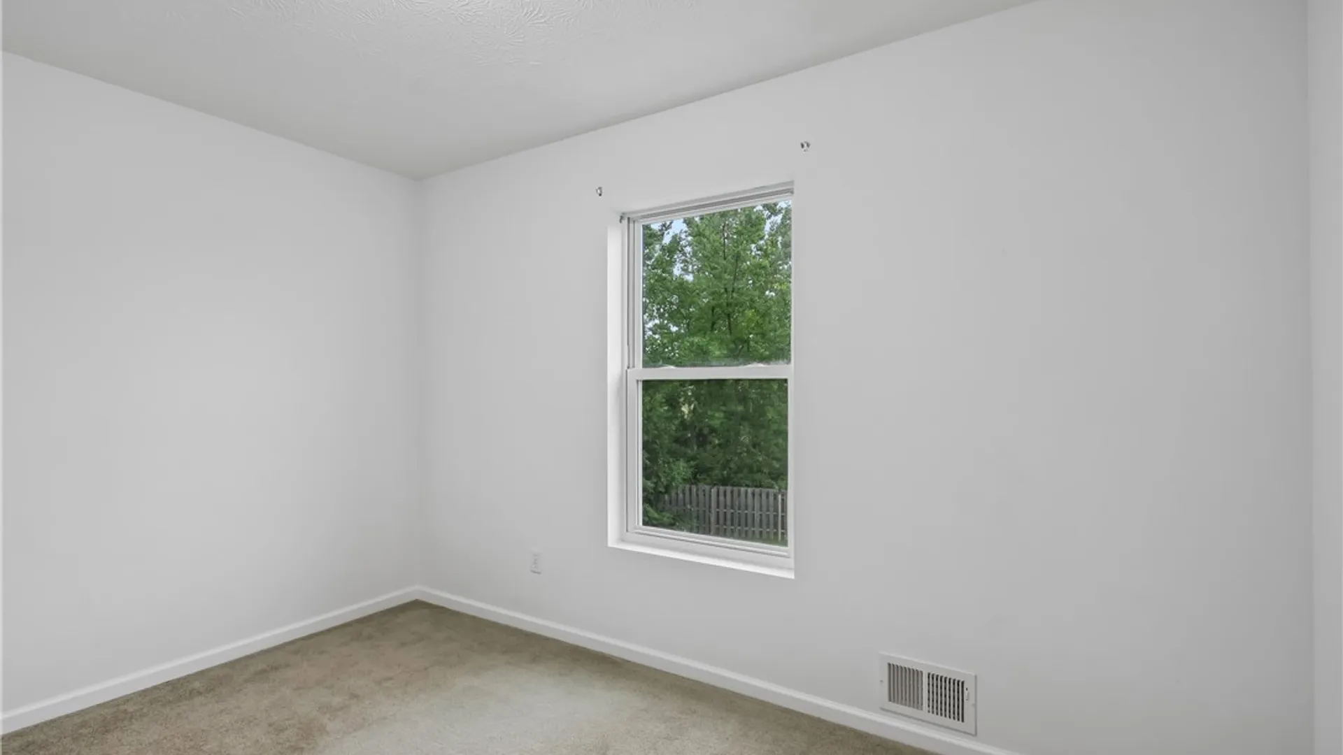 Property at 5704 Yanni Ct, Avon, NY 14414 23