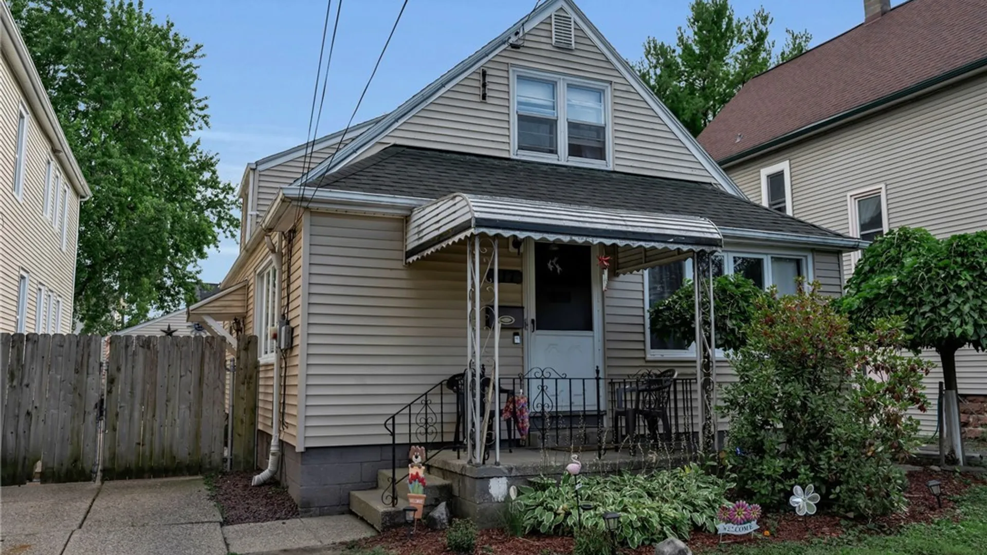 Property at 117 Richfield Avenue, Buffalo, NY 14220 3