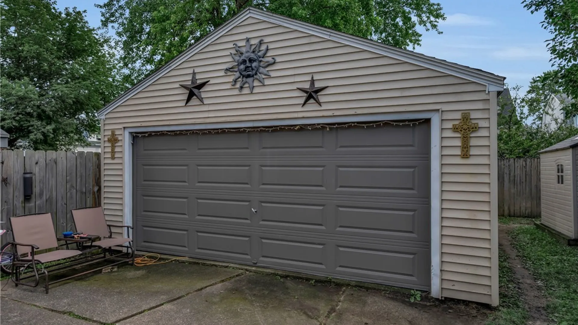 Property at 117 Richfield Avenue, Buffalo, NY 14220 7