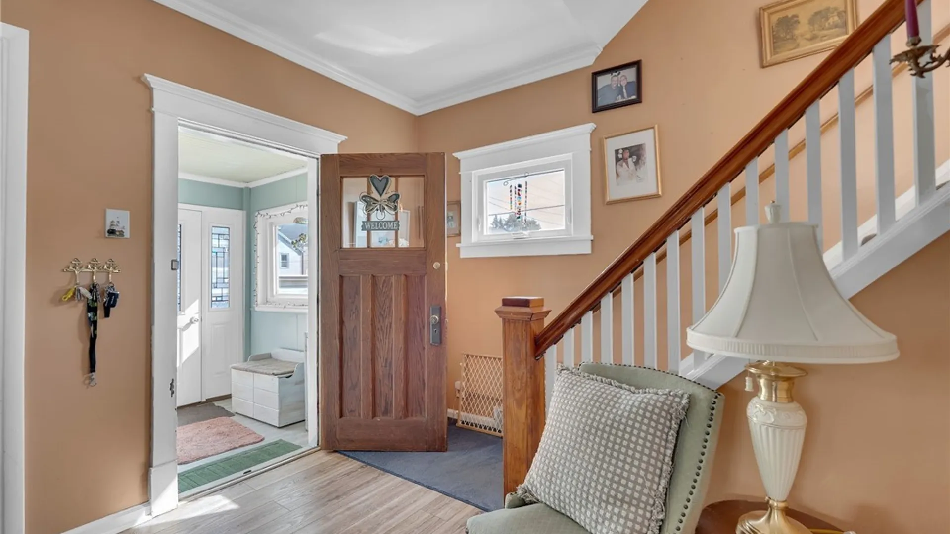 Property at 18 Robins Street, Buffalo, NY 14220 4