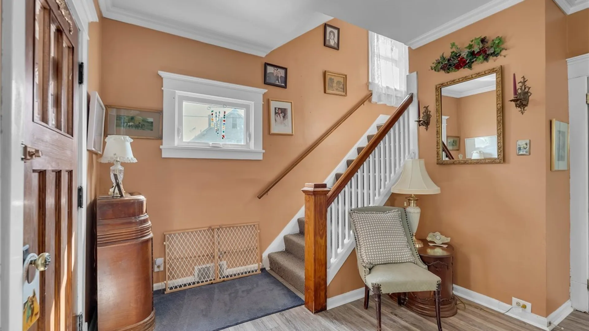 Property at 18 Robins Street, Buffalo, NY 14220 5