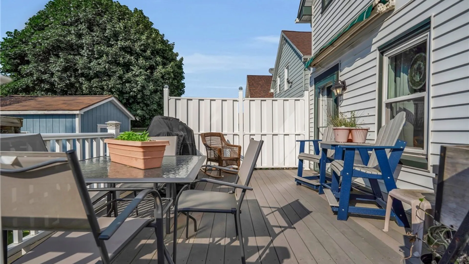 Property at 18 Robins Street, Buffalo, NY 14220 44