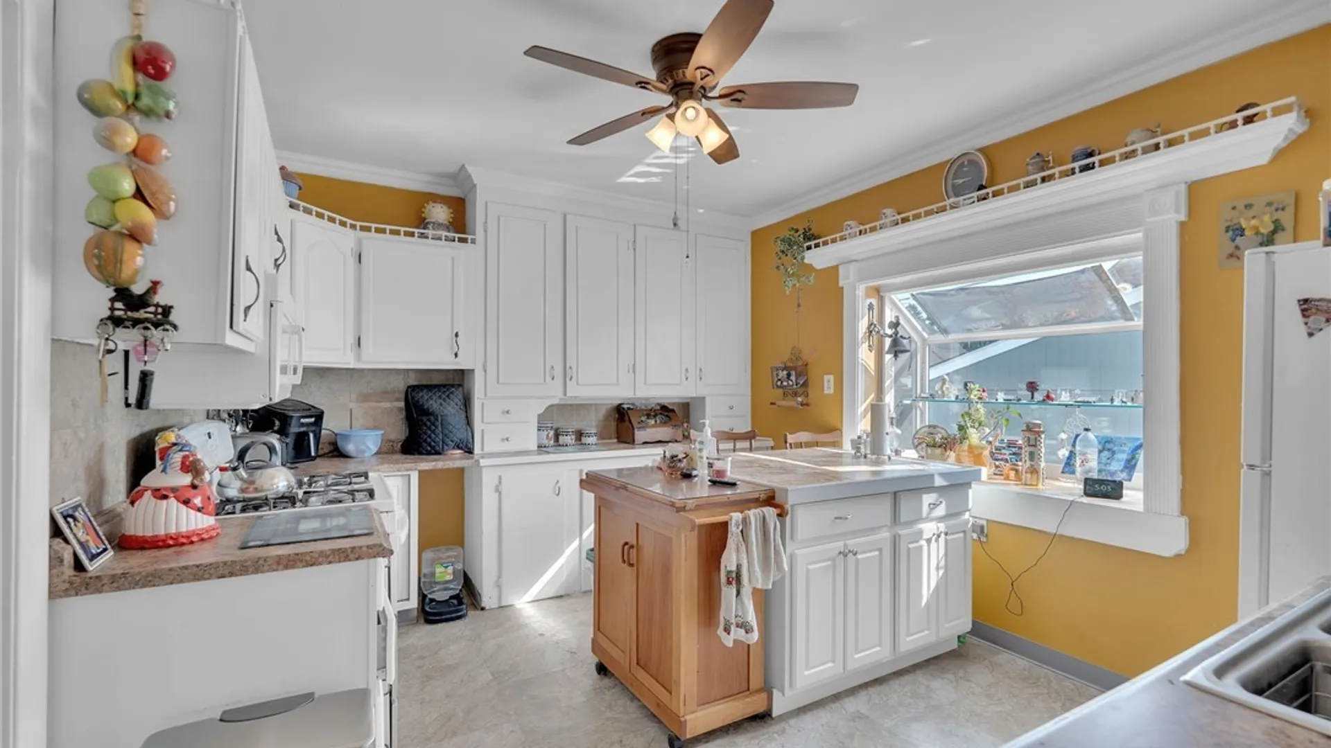 Property at 18 Robins Street, Buffalo, NY 14220 20