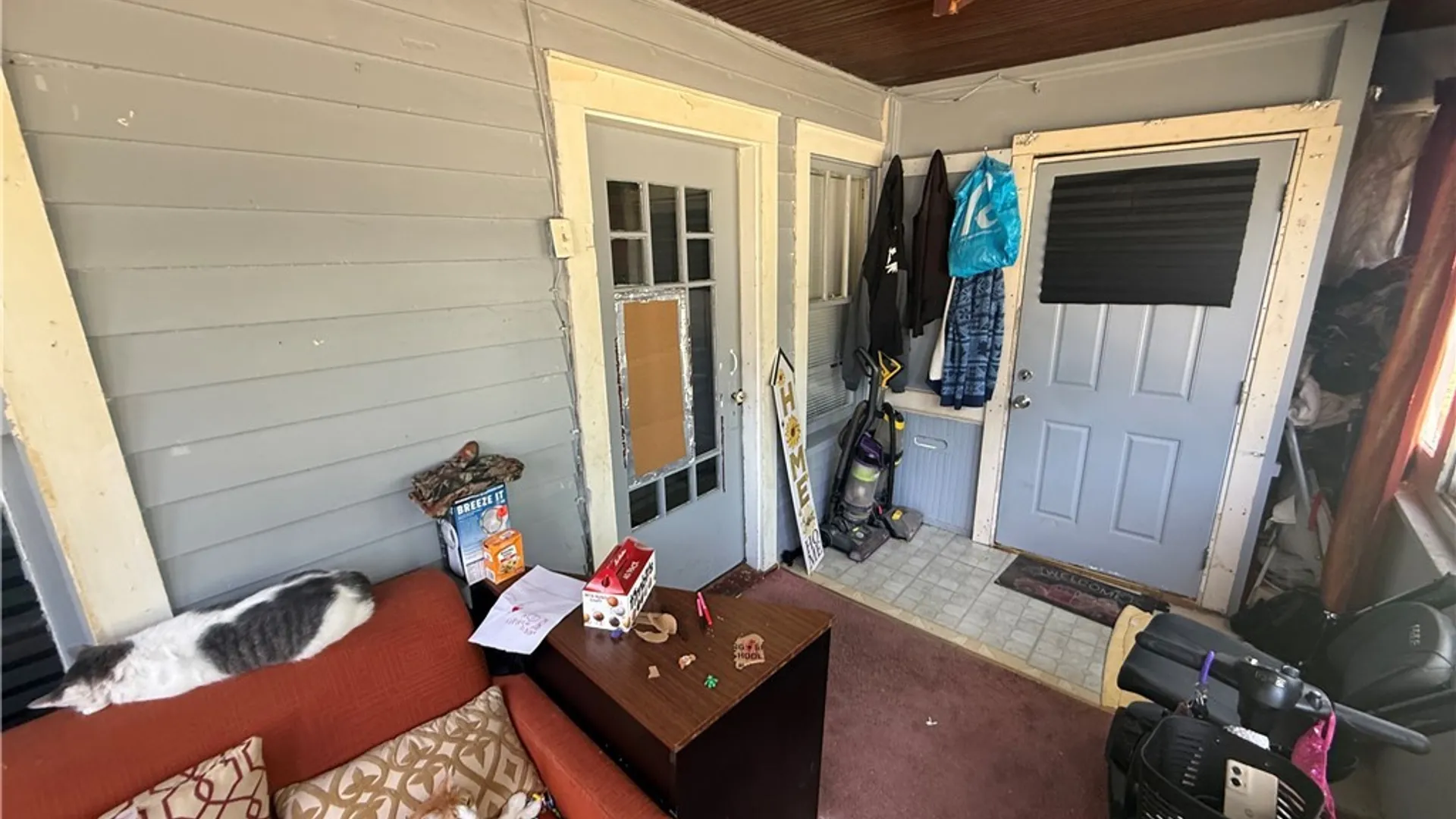 Property at 1719 North Avenue, Niagara Falls, NY 14305 4